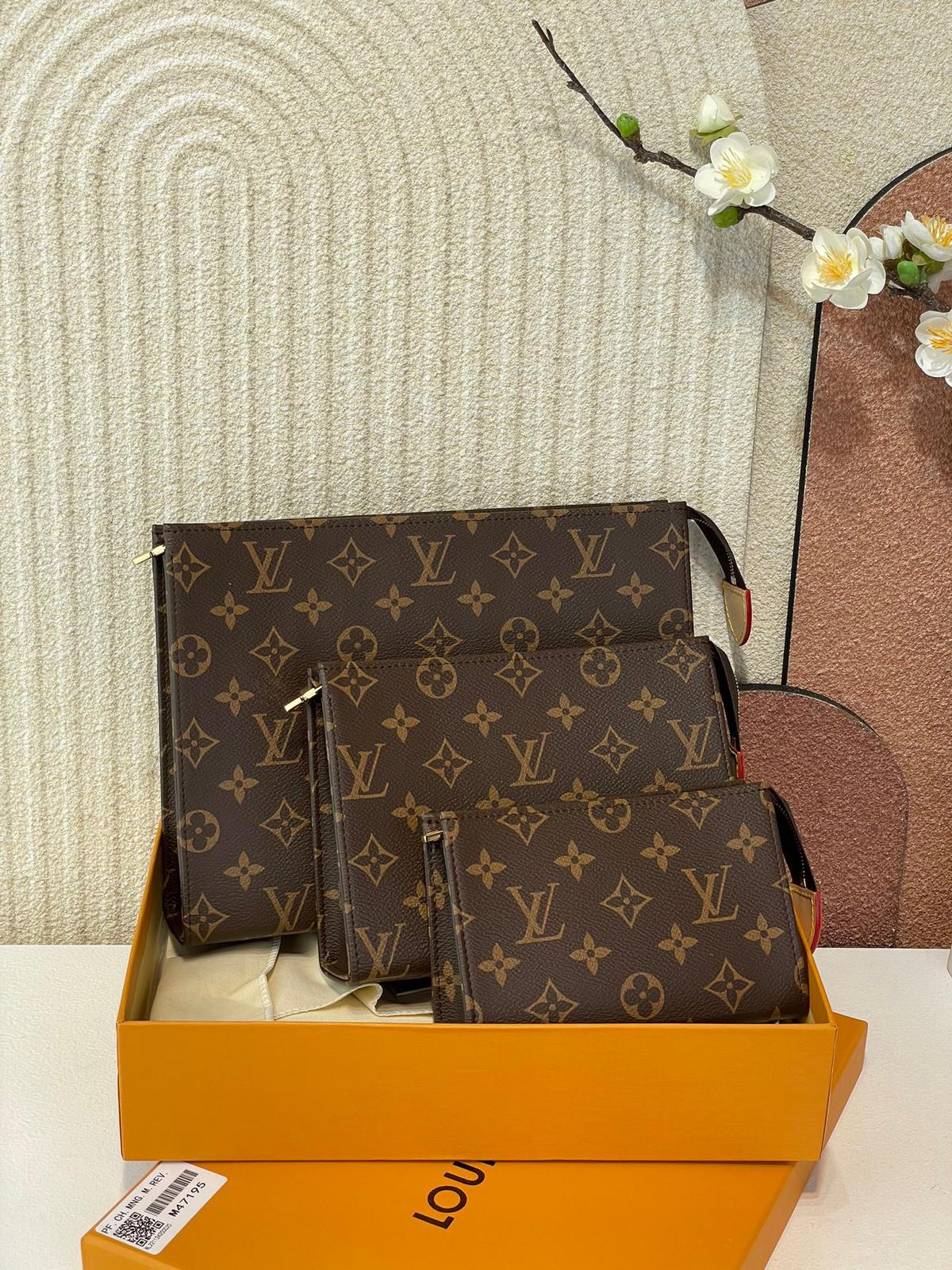 Tris LOUIS VUITTON