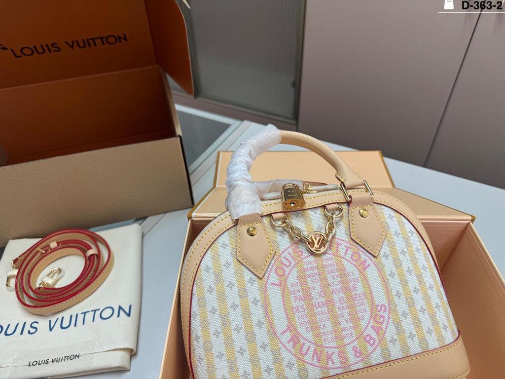 LOUIS VUITTON