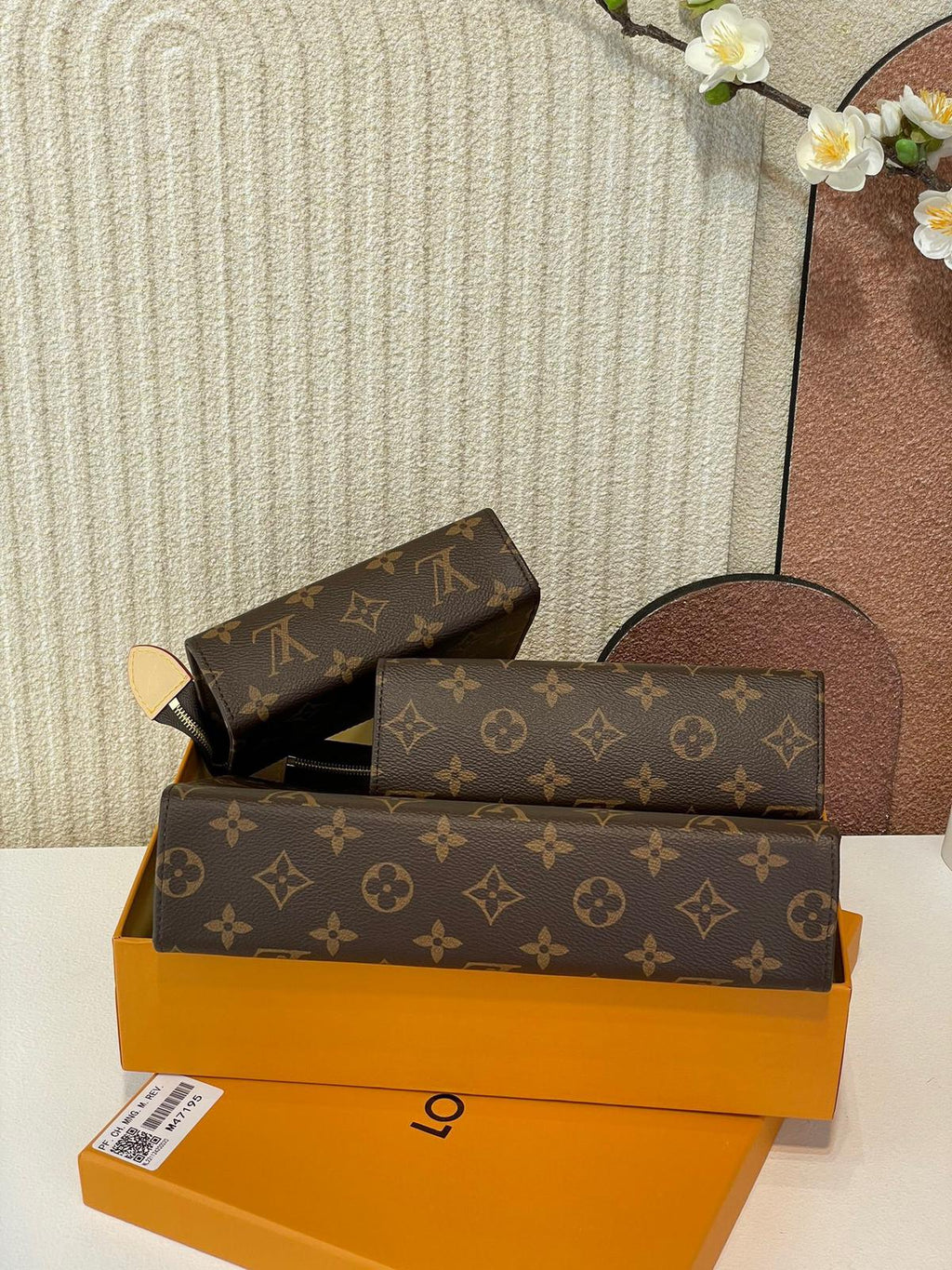 Tris LOUIS VUITTON